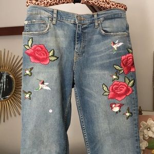 Zara Jeans With Embroidery